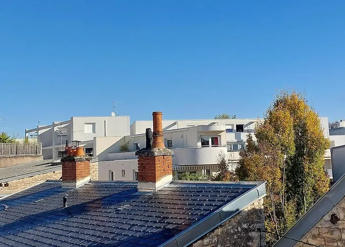 Seul Sous Les Toits De Апартаменты